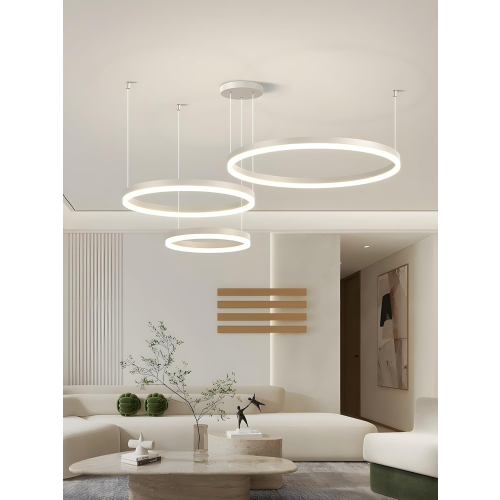 Duża lampa wisząca ring biała 80cm 114Watt L140 w salonie