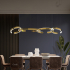 Złota lampa wisząca 80cm z pilotem 58Watt L151 nad stołem