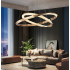 lampa sufitowa LED złota połysk w aranżacji salonu L162
