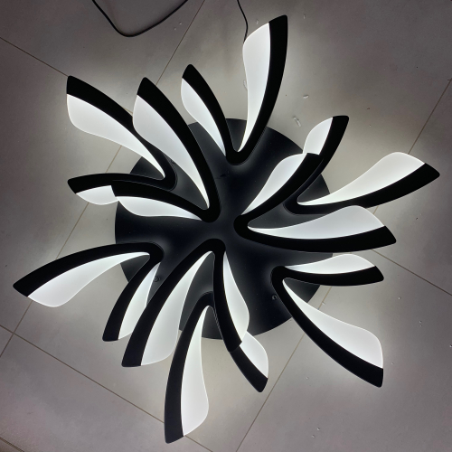 Plafon LED SŁONECZNIK z pilotem Czarny 95cm 108Watt P224